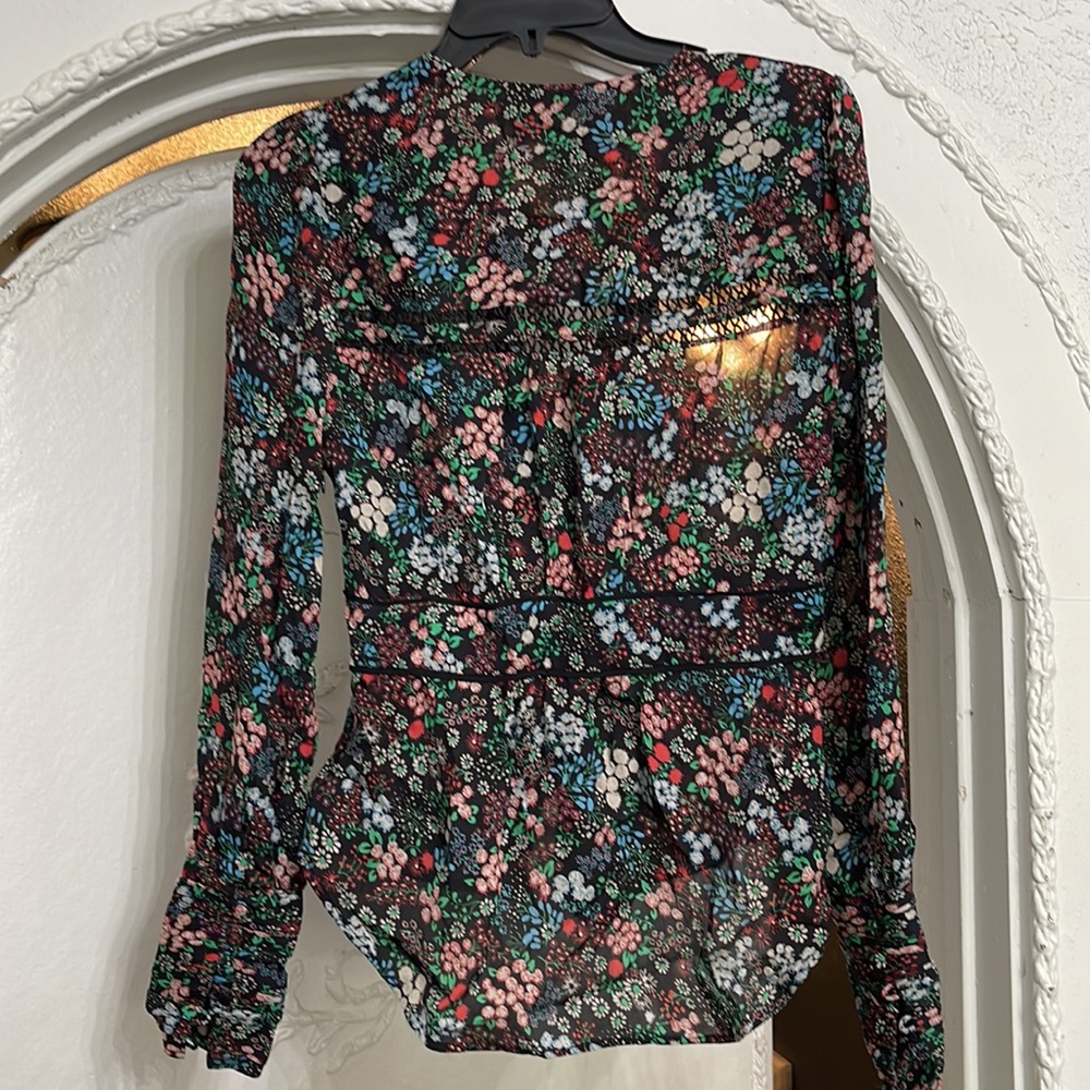 Veronica Beard Silk Floral Print Blouse 2 - Picture 8 of 8